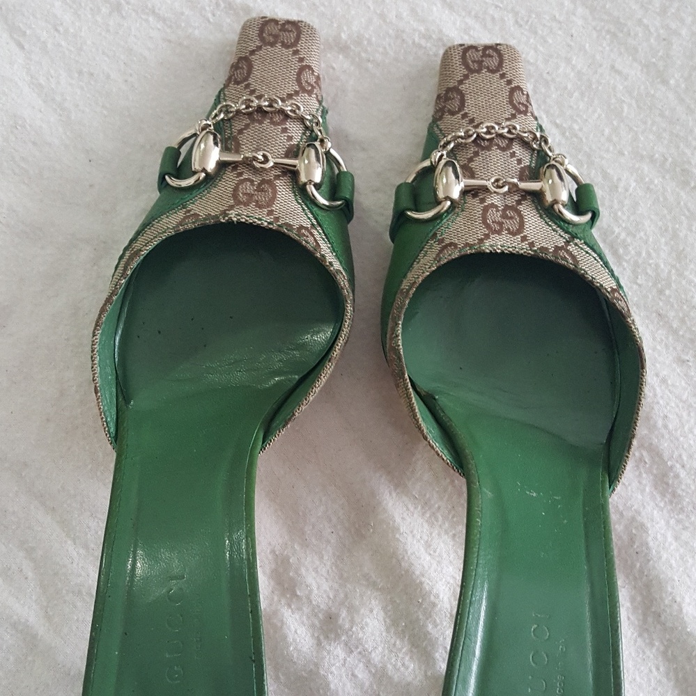 Women's Gucci mules